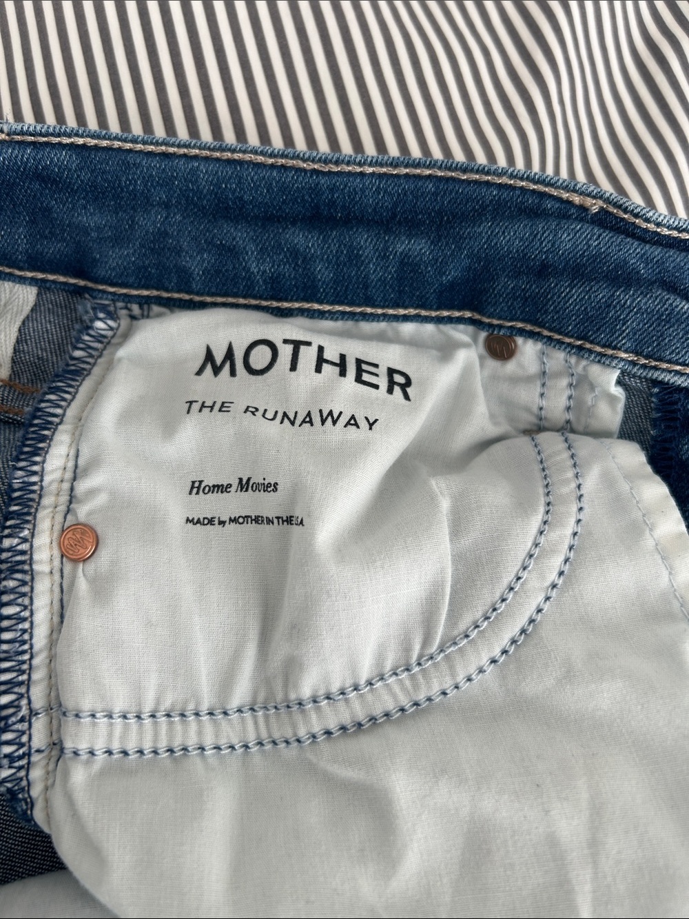 MOTHER The Runway Indigo Flare Wide-Leg Jeans - Picture 6 of 7